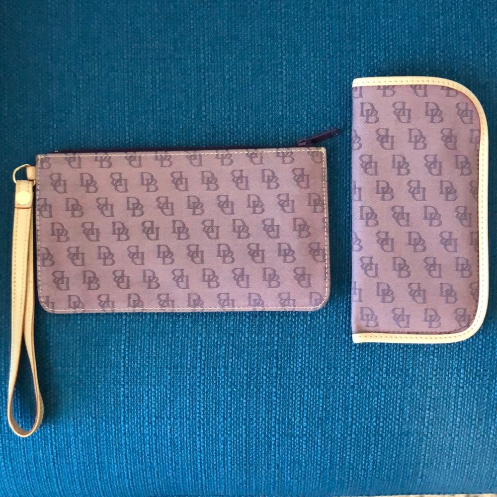 Dooney & Bourke wristlet and sunglasses case